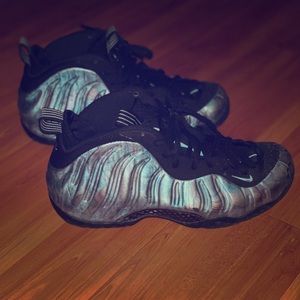 NikeAir Foamposite One PRM “Abalone”